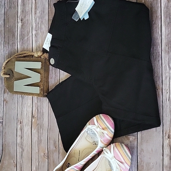 Croft & Barrow black comfort waist mid rise cargo capris with 21" inseam NWT - Picture 1 of 12